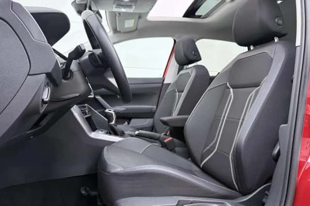 Volkswagen Taigo (2023) thumbnail 4