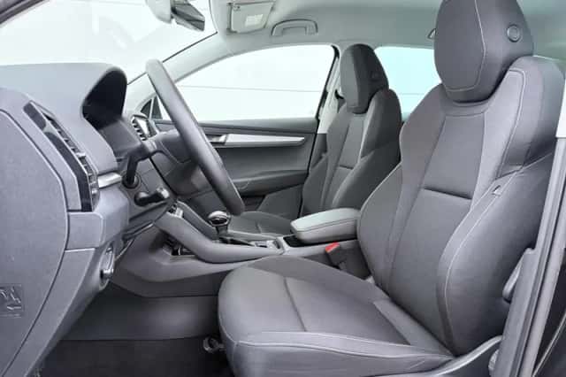 Škoda Karoq (2025) thumbnail 4