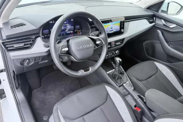 Škoda Kamiq (2025) thumbnail 4