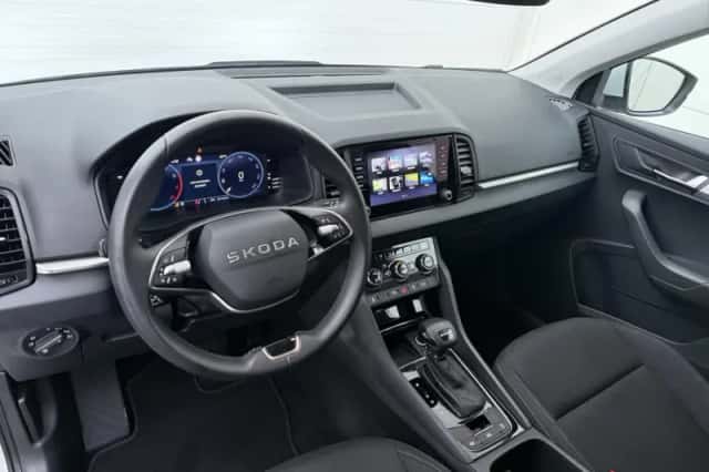 Škoda Karoq (2025) thumbnail 4