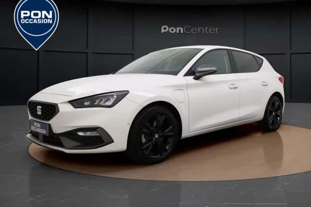 SEAT Leon (2023) thumbnail 1