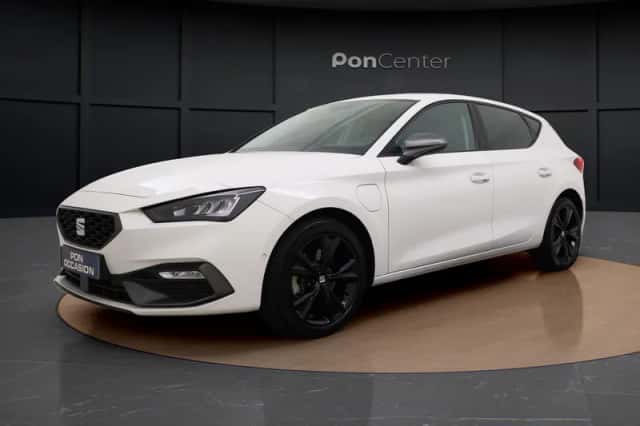 SEAT Leon (2023) thumbnail 14