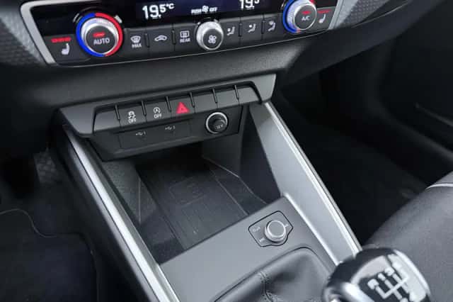 Audi A1 (2025) thumbnail 11