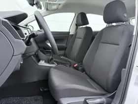 Volkswagen Polo (2023) thumbnail 4