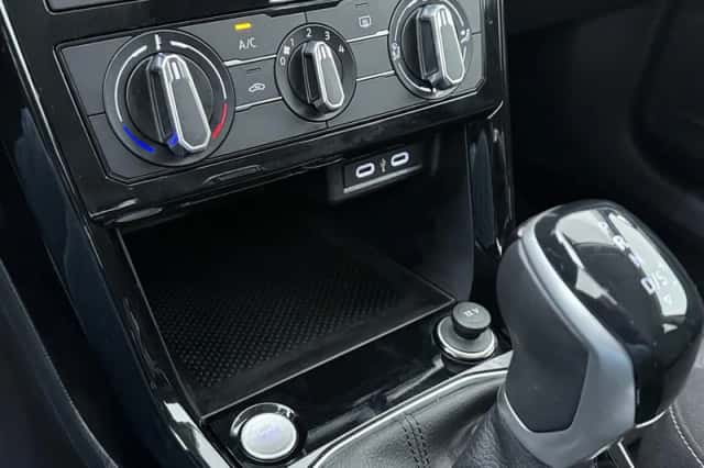Volkswagen T-Cross (2024) thumbnail 12