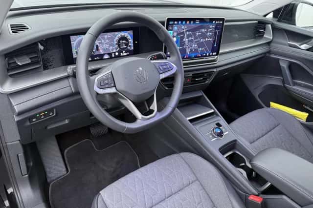 Volkswagen Tayron (2025) thumbnail 3