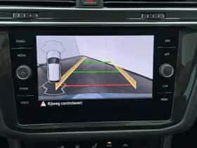 Volkswagen Tiguan (2021) thumbnail 11