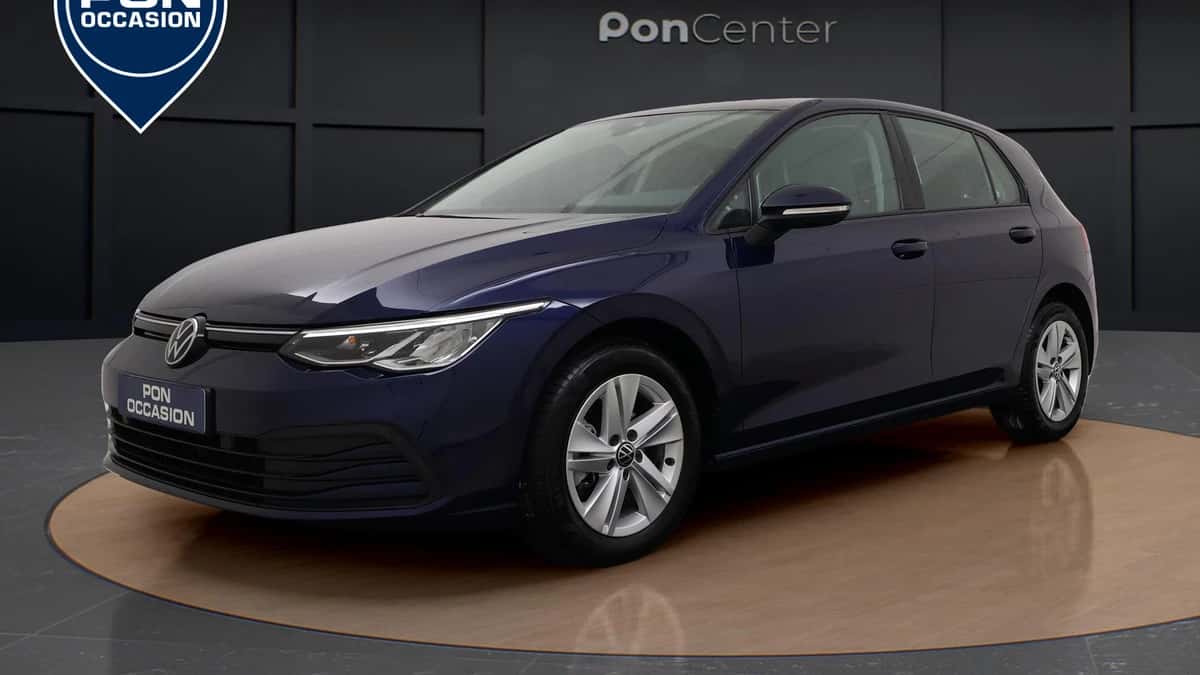 Volkswagen Golf (2023) — foto 1