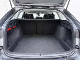 Škoda Octavia (2024) thumbnail 8