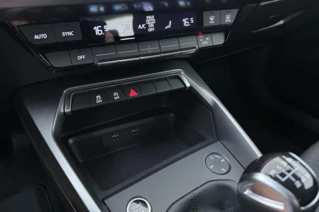 Audi A3 (2022) thumbnail 11