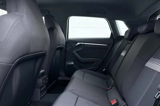 Audi A3 (2022) thumbnail 7