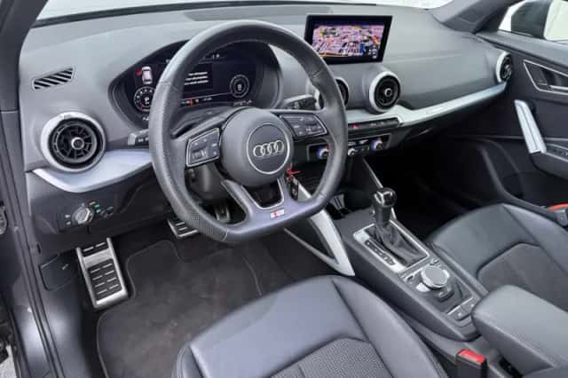 Audi Q2 (2022) thumbnail 4