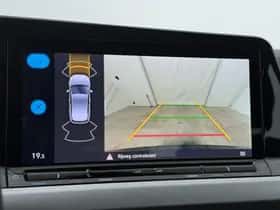 Volkswagen Golf (2024) thumbnail 11