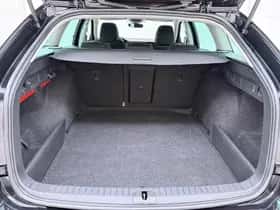 Škoda Octavia (2023) thumbnail 8