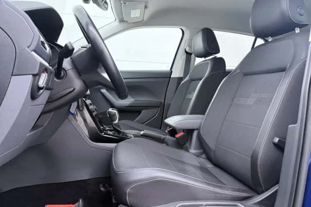 Volkswagen T-Cross (2020) thumbnail 4