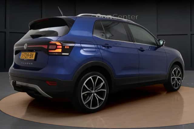 Volkswagen T-Cross (2020) thumbnail 5