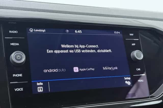 Volkswagen T-Cross (2020) thumbnail 10