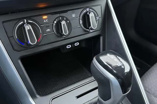 Volkswagen Polo (2024) thumbnail 12