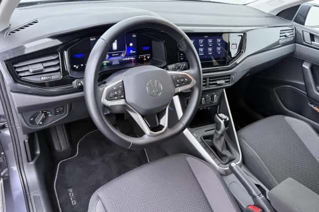 Volkswagen Polo (2024) thumbnail 3