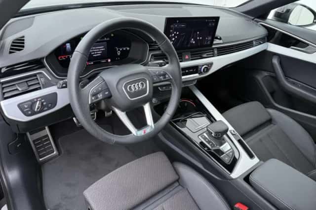 Audi A4 (2024) thumbnail 4