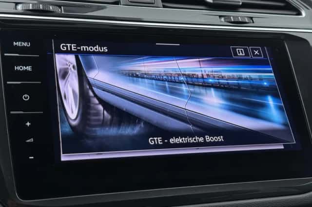 Volkswagen Tiguan (2022) thumbnail 11