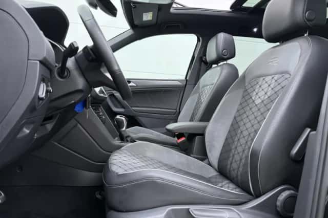 Volkswagen Tiguan (2022) thumbnail 5