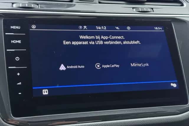 Volkswagen Tiguan (2022) thumbnail 9