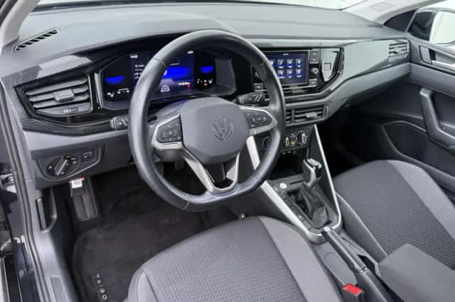Volkswagen Taigo (2023) thumbnail 4