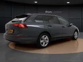 Volkswagen Golf (2024) thumbnail 5