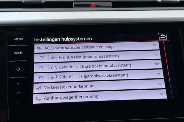 Volkswagen Arteon (2023) thumbnail 11