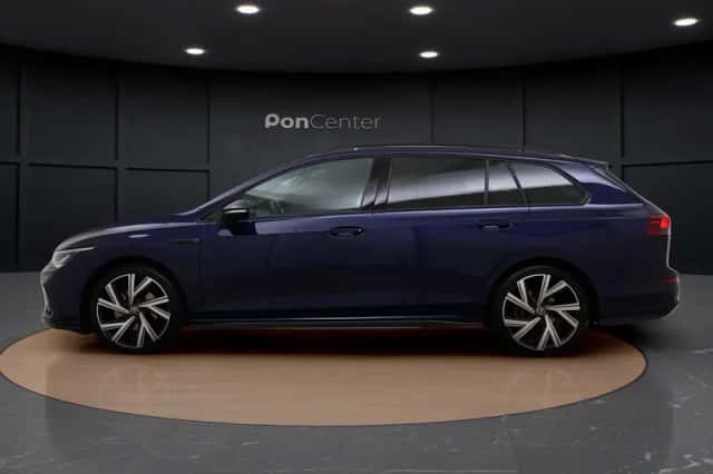 Volkswagen Golf (2024) thumbnail 6
