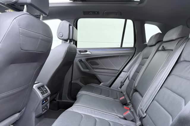 Volkswagen Tiguan (2023) thumbnail 7