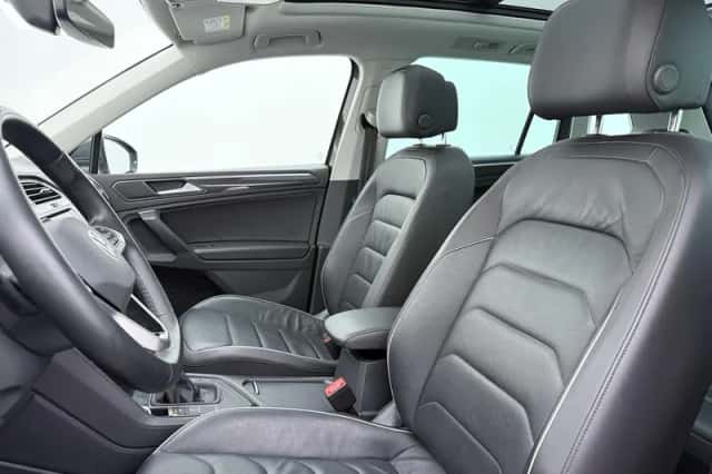Volkswagen Tiguan (2023) thumbnail 4