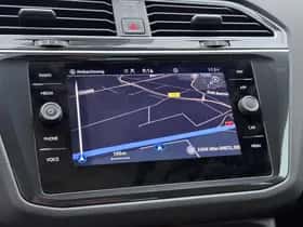 Volkswagen Tiguan (2021) thumbnail 9