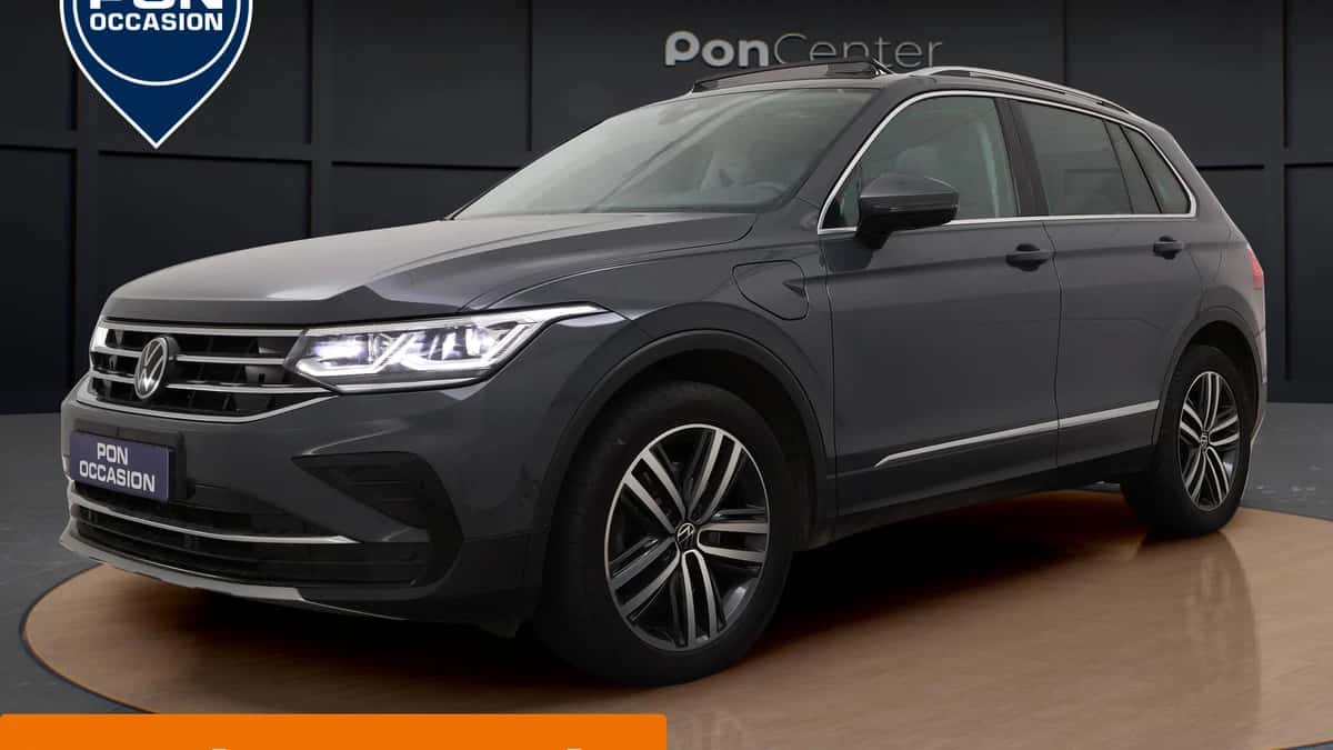Volkswagen Tiguan (2022) — foto 1