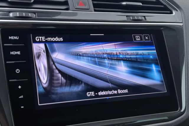 Volkswagen Tiguan (2022) thumbnail 13