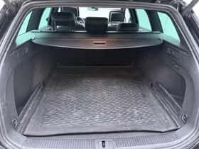 Volkswagen Passat (2022) thumbnail 8
