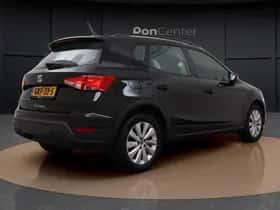 SEAT Arona (2024) thumbnail 5