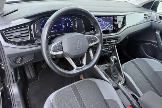 Volkswagen Polo (2022) thumbnail 3
