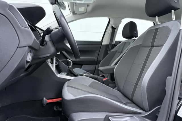Volkswagen Polo (2022) thumbnail 4