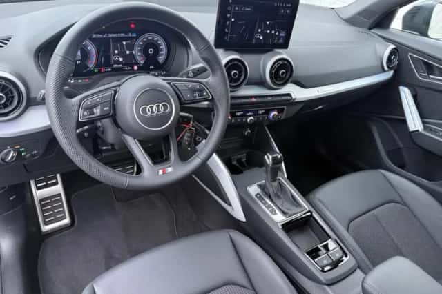 Audi Q2 (2025) thumbnail 4