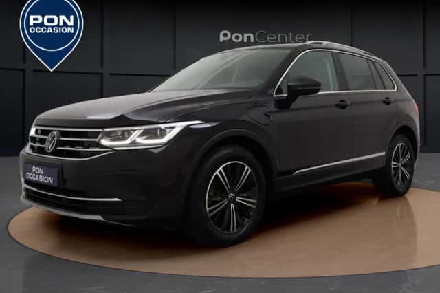Volkswagen Tiguan (2022)