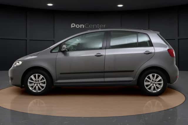 Volkswagen Golf (2012) thumbnail 6