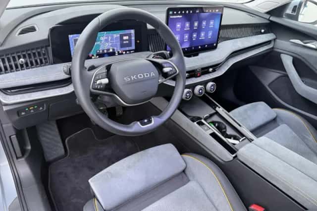 Škoda Superb (2025) thumbnail 4