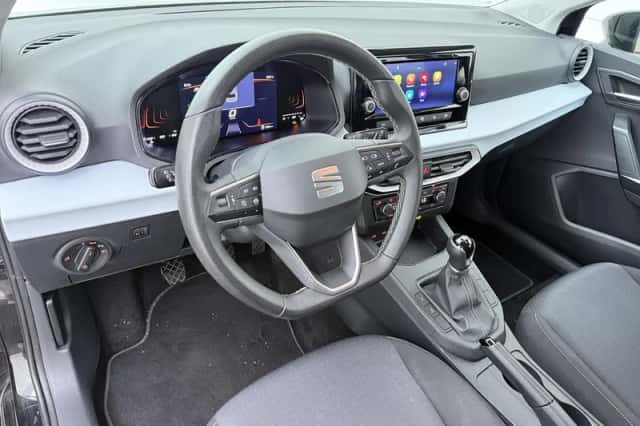 SEAT Ibiza (2023) thumbnail 3