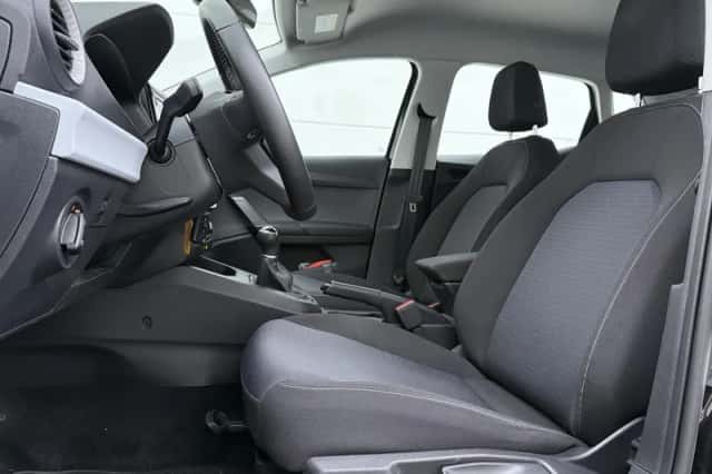 SEAT Ibiza (2023) thumbnail 4