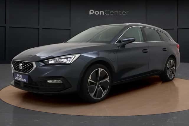 SEAT Leon (2023) thumbnail 9