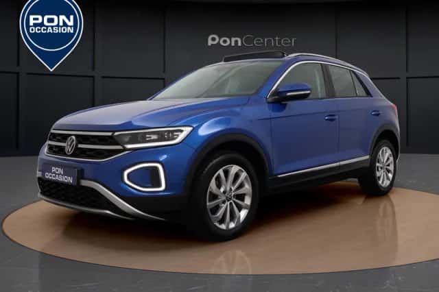 Volkswagen T-Roc (2023) thumbnail 1