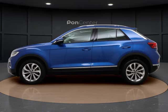 Volkswagen T-Roc (2023) thumbnail 6