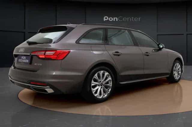 Audi A4 (2022) thumbnail 6